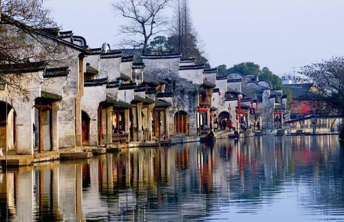 说一套做一套？2023俄国人买中国车破纪录，为什么又在网上对中国车抱怨不停？